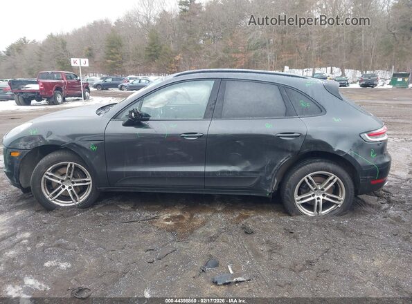 WP1AA2A59MLB14279 2021 PORSCHE MACAN Blue 