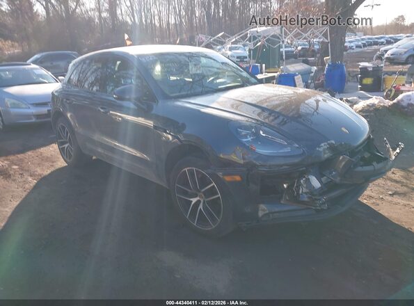 WP1AA2A59RLB11342 2024 PORSCHE MACAN Black Widok wnętrza z tyłu
