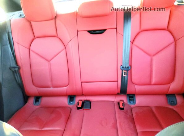 WP1AA2A5XKLB02896 2019 PORSCHE MACAN Black Vista de los asientos traseros