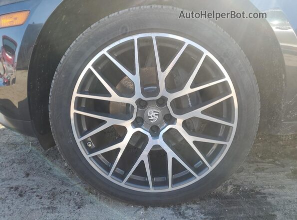 WP1AA2A5XKLB02896 2019 PORSCHE MACAN Black 