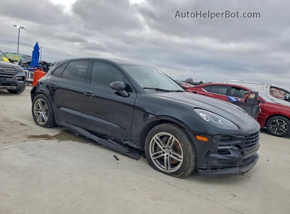 WP1AA2A5XMLB04683 2021 PORSCHE MACAN Черный Передняя правая четверть