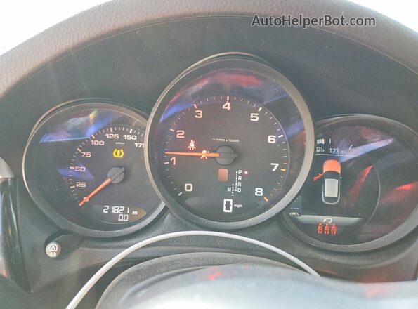WP1AA2A5XMLB04683 2021 PORSCHE MACAN Black ხელსაწყოთა პანელის ხედი