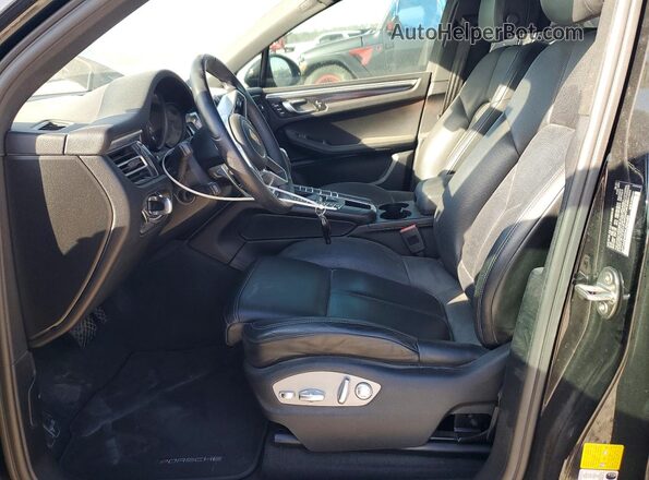 WP1AA2A5XMLB04683 2021 PORSCHE MACAN Black წინა სალონის ხედი