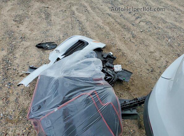 WP1AA2AY2MDA09569 2021 PORSCHE CAYENNE Белый 