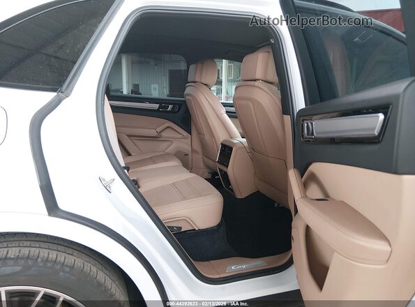 WP1AA2AY2NDA07225 2022 PORSCHE CAYENNE White VIN sticker view