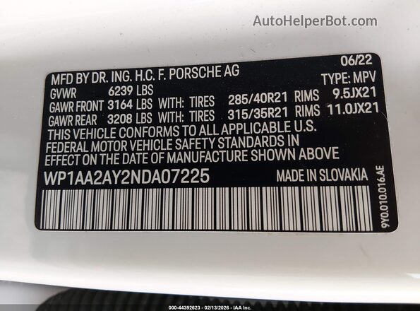 WP1AA2AY2NDA07225 2022 PORSCHE CAYENNE White Engine compartment view