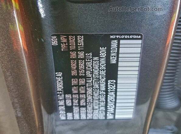 WP1AA2AY2RDA13273 2024 PORSCHE CAYENNE Charcoal Widok komory silnika