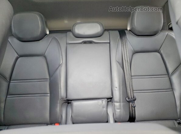 WP1AA2AY3KDA00912 2019 PORSCHE CAYMAN Blue Widok tylnych siedzeń