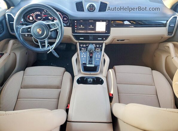 WP1AA2AY3PDA02487 2023 PORSCHE CAYENNE White Առջևի վահանակի տեսք
