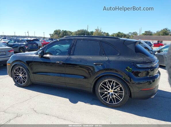 WP1AA2AY3SDA02921 2025 PORSCHE CAYENNE Black Widok wnętrza 360 stopni