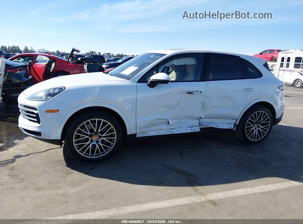 WP1AA2AY4PDA00196 2023 PORSCHE CAYENNE White 360 interior view