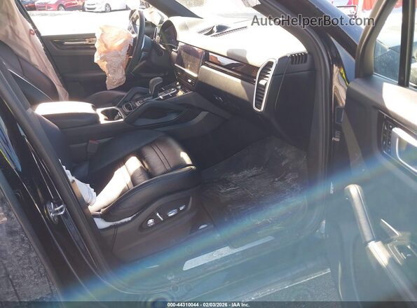 WP1AA2AY5KDA06467 2019 PORSCHE CAYENNE Black Vista interior delantera