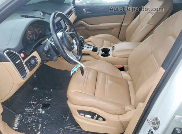 WP1AA2AY9MDA00061 2021 PORSCHE CAYENNE White წინა სალონის ხედი