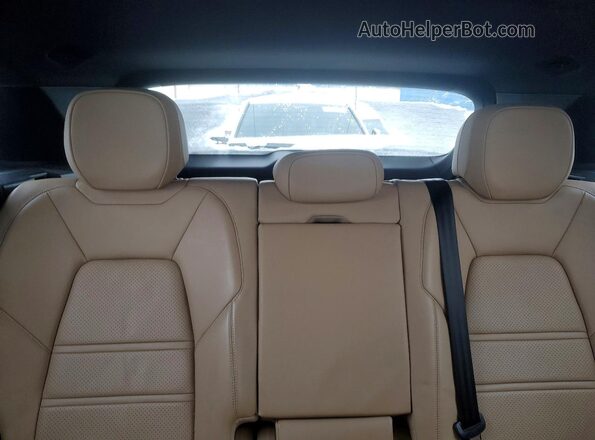 WP1AA2AY9MDA00061 2021 PORSCHE CAYENNE White უკანა სავარძლების ხედი