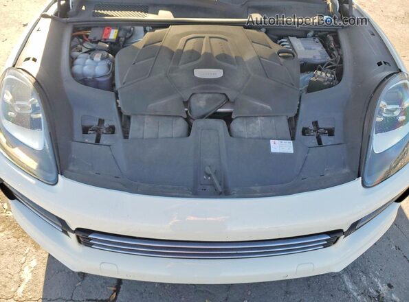 WP1AA2AYXMDA03146 2021 PORSCHE CAYENNE White Вид підкапотного простору