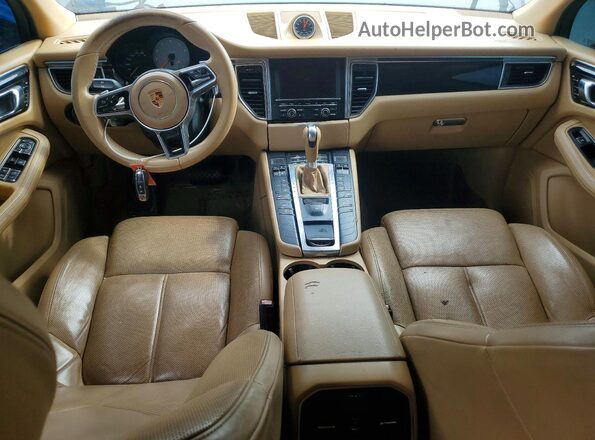 WP1AB2A50GLB50282 2016 PORSCHE MACAN Black წინა პანელის ხედი