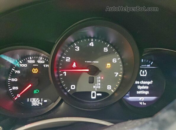 WP1AB2A52GLB57301 2016 PORSCHE MACAN White Հետևի նստատեղերի տեսք