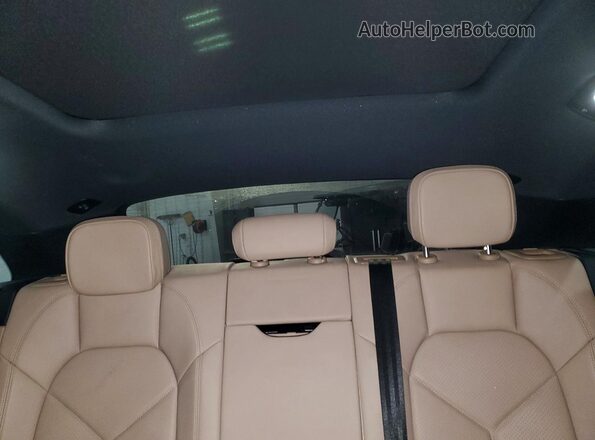 WP1AB2A53MLB34458 2021 PORSCHE MACAN White 