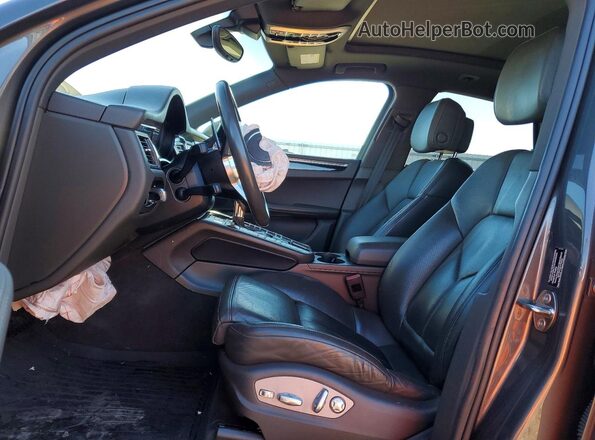 WP1AB2A58GLB43984 2016 PORSCHE MACAN Gray Vista interior delantera