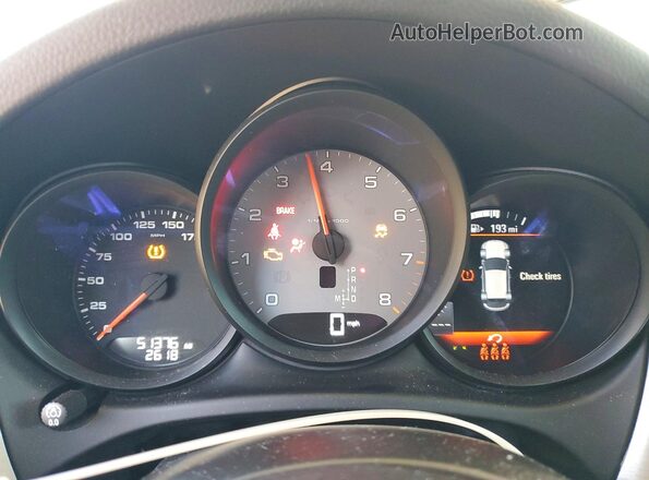 WP1AB2A58LLB37371 2020 PORSCHE MACAN Silver ხელსაწყოთა პანელის ხედი