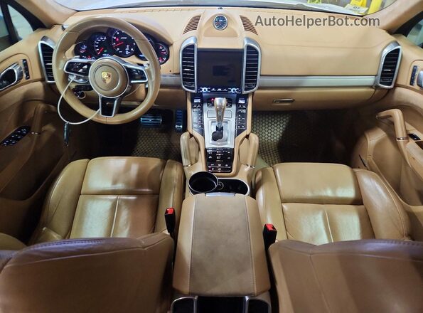 WP1AD2A22GLA71440 2016 PORSCHE CAYENNE White Вид панелі приладів