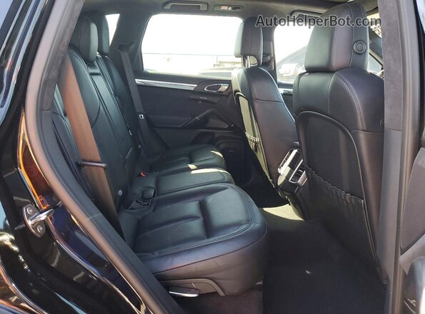 WP1AD2A23GLA77425 2016 PORSCHE CAYENNE Black Vista interior trasera