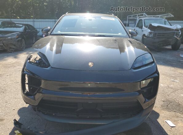 WP1AD2XA7SL077027 2025 PORSCHE MACAN Black Front view