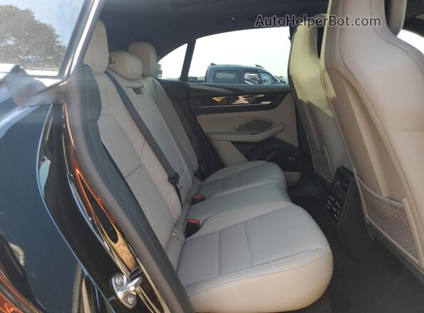 WP1AD2XA7SL077027 2025 PORSCHE MACAN Black Rear seats view