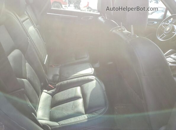 WP1AE2A29HLA74933 2017 PORSCHE CAYENNE Gray Вид задньої частини салону