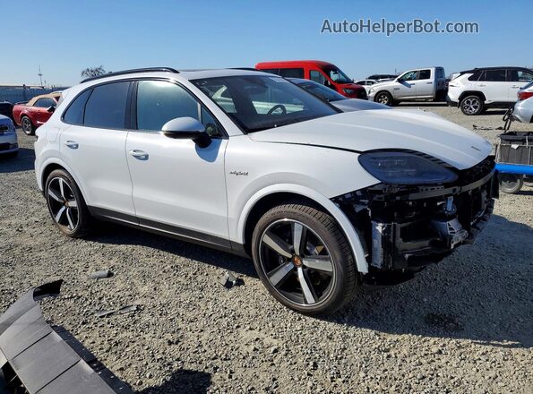 WP1AE2AY7SDA17281 2025 PORSCHE CAYENNE White Delantero derecho