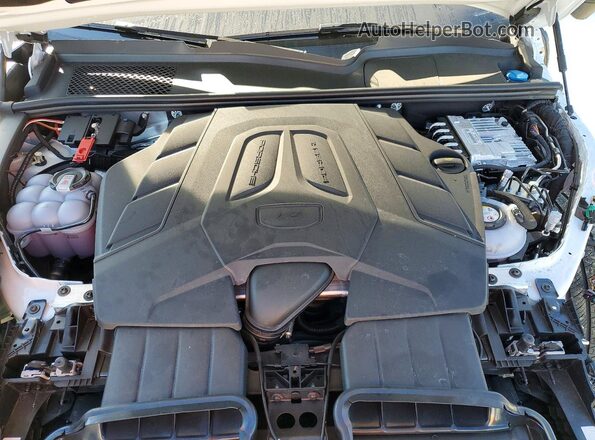 WP1AE2AY7SDA17281 2025 PORSCHE CAYENNE White Vista del compartimento del motor