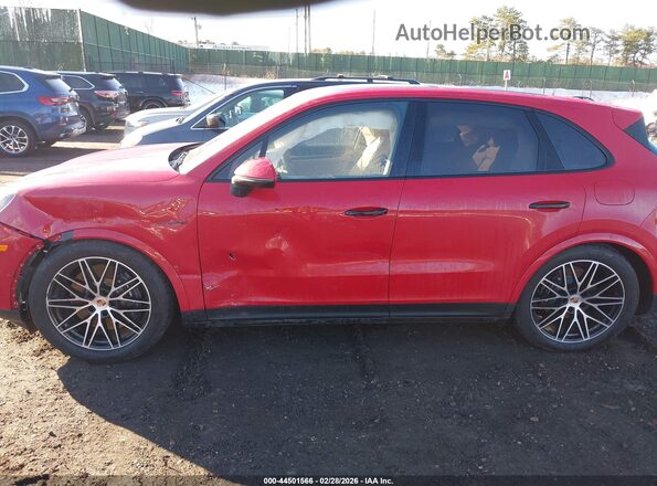 WP1AE2AY9TDA10639 2026 PORSCHE CAYENNE Red Панорамний вид салону 360°