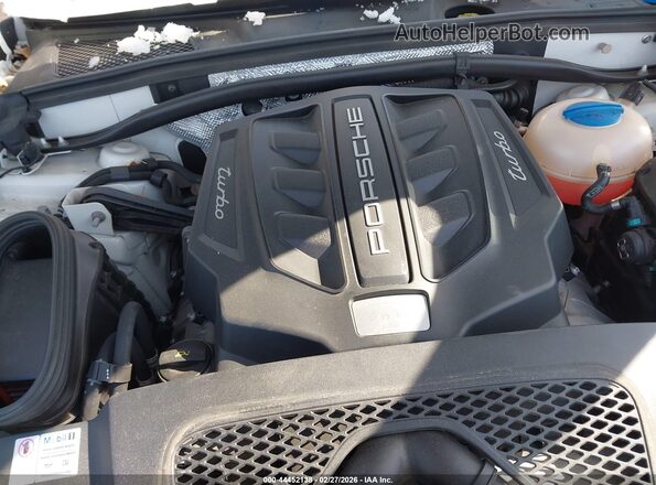 WP1AF2A56JLB70659 2018 PORSCHE MACAN White Հետևի տեսք
