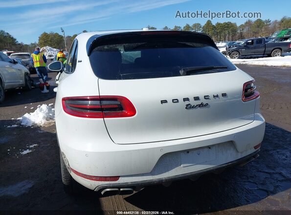 WP1AF2A56JLB70659 2018 PORSCHE MACAN White 