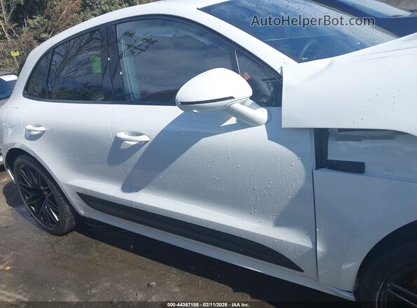 WP1AF2A59TLB60419 2026 PORSCHE MACAN White Widok wnętrza z tyłu