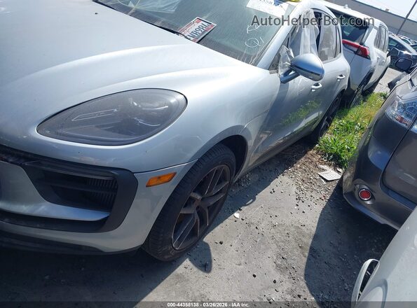 WP1AG2A52PLB37163 2023 PORSCHE MACAN Серебряный Передняя левая четверть