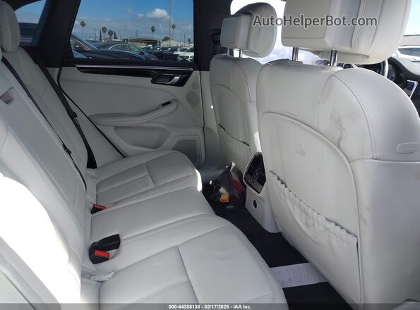 WP1AG2A52PLB37163 2023 PORSCHE MACAN Серебряный Вид наклейки с VIN-кодом