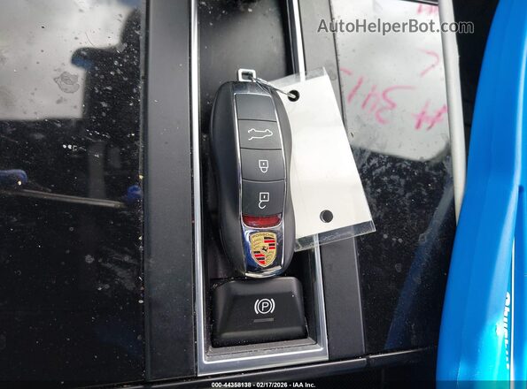 WP1AG2A52PLB37163 2023 PORSCHE MACAN Серебряный Вид панели приборов