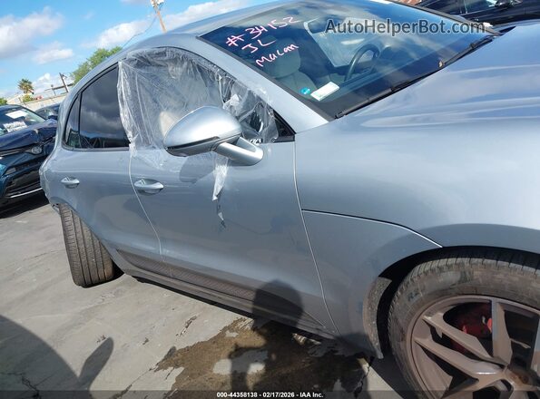 WP1AG2A52PLB37163 2023 PORSCHE MACAN Серебряный Вид задней части салона