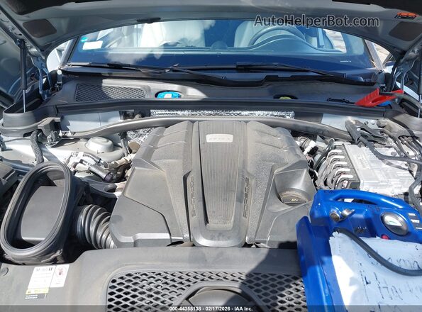 WP1AG2A52PLB37163 2023 PORSCHE MACAN Серебряный Вид сзади