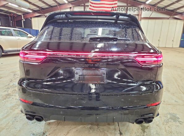 WP1AG2AY1PDA18413 2023 PORSCHE CAYENNE Black Հետևի տեսք