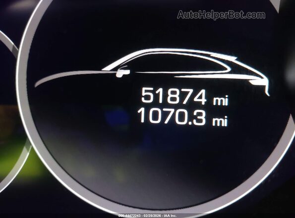 WP1BA2AY9MDA43853 2021 PORSCHE CAYENNE White 360 interior view