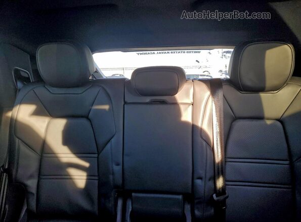 WP1BA2AY9RDA50728 2024 PORSCHE CAYENNE Gray Հետևի նստատեղերի տեսք