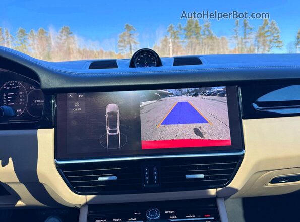 WP1BA2AYXMDA40749 2021 PORSCHE CAYENNE Red Вид підкапотного простору