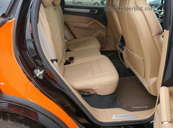 WP1BE2AY3NDA51498 2022 PORSCHE CAYENNE Orange უკანა სალონის ხედი