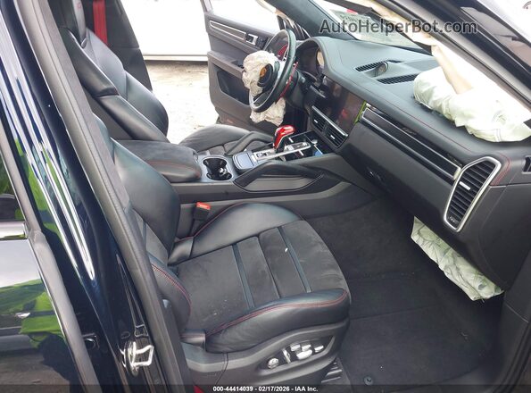 WP1BG2AY5MDA49860 2021 PORSCHE CAYENNE Blue Widok wnętrza z przodu