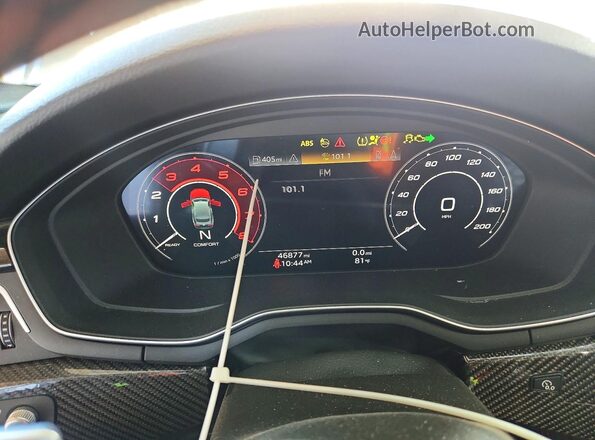 WUAAWCF59MA904813 2021 AUDI RS5 White ხელსაწყოთა პანელის ხედი