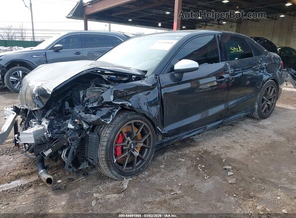 WUABWGFF0J1900617 2018 AUDI RS3 Black Widok z przodu