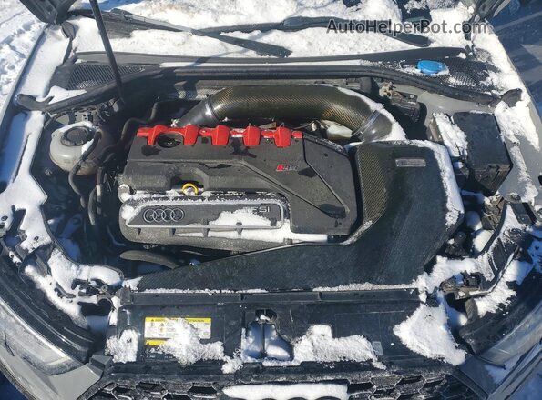 WUABWGFF1J1902747 2018 AUDI RS3 Gray Widok wnętrza z tyłu