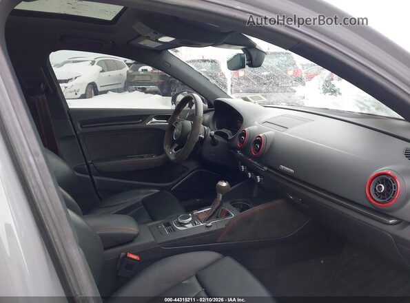 WUABWGFF2LA904560 2020 AUDI RS3 Gray Front interior view